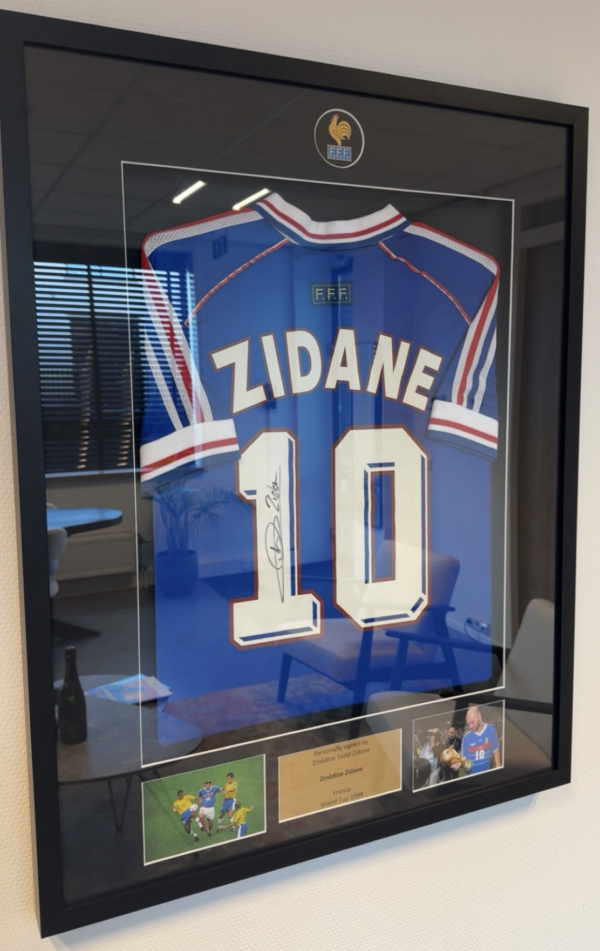 Gesigneerd shirt Zinedine Zidane - Frankrijk WK 1998